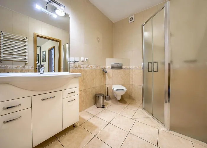 Apartamentyprzymorzu Wschod Slonca Olymp Z Basenem Kołobrzeg