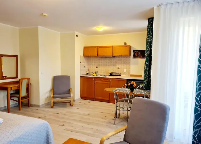 Apartamentyprzymorzu Wschod Slonca Olymp Z Basenem Kołobrzeg