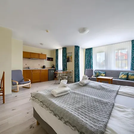 Apartamentyprzymorzu Wschod Slonca Olymp Z Basenem Apartmán