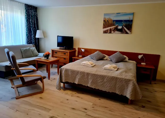 Apartamentyprzymorzu Wschod Slonca Olymp Z Basenem *